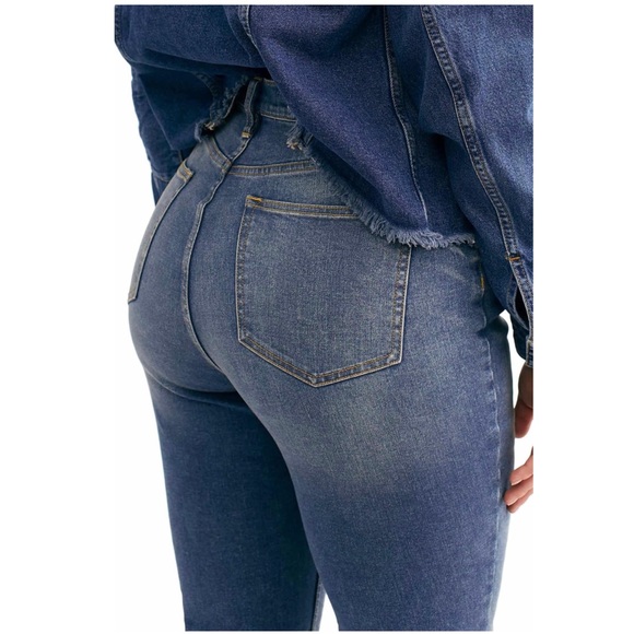 NWT Free People Flare Leg Jeans - Picture 3 of 14